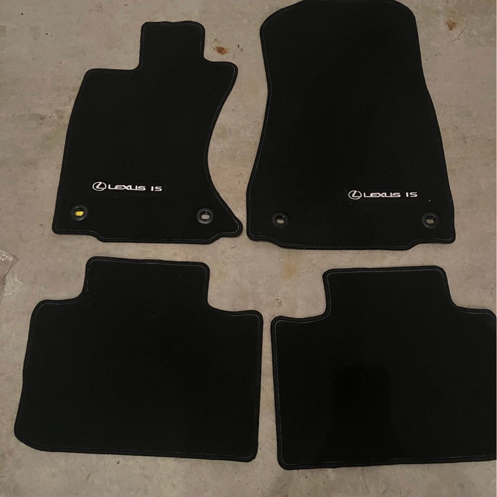 Lexus IS250 Black Car Floor Mats